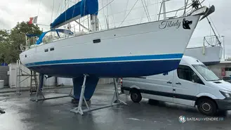 Beneteau Oceanis 411