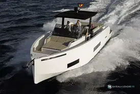 De Antonio Yachts D42 Open