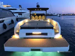 De Antonio Yachts D42 Open