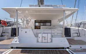 Aventura Yacht Indigo Yacht 45