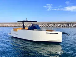 De Antonio Yachts D28