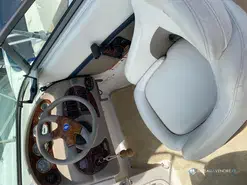 Four Winns Sundowner 205