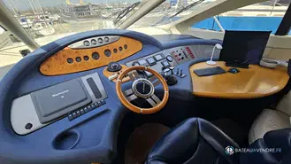 Azimut  62 E