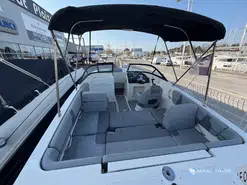 Bayliner VR4