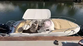 Beneteau Flyer 750 Sun Deck
