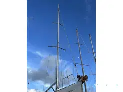 Dufour 40 PERFORMANCE