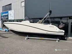 Quicksilver Activ 675 Open