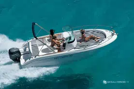 Sessa Marine Key Largo 20 Deck