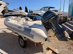 Avon Seasport 400 DL