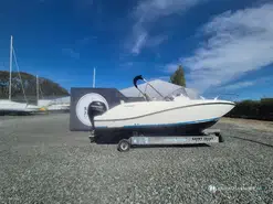 Quicksilver Activ 675 Open