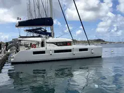 Lagoon  50