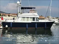 Mainship  460 Trawler