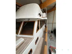 Chung HWA  42 Blue Ocean