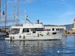 Beneteau Swift Trawler 44