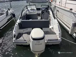 Parker  690 Bow Rider