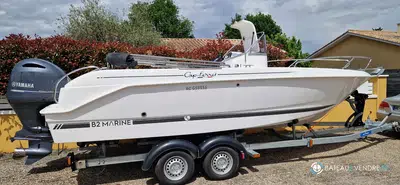 B2 Marine Cap Ferret 652