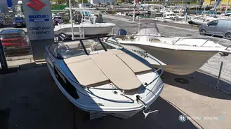Bayliner VR6 Cuddy