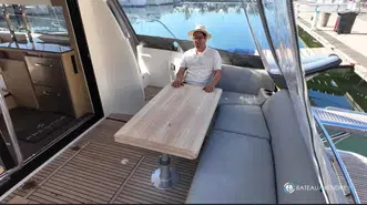 Prestige Yachts  420 Fly