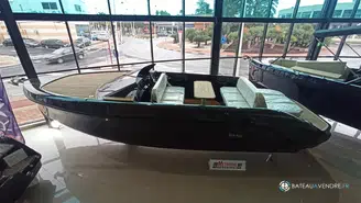 Rand Boats Spirit 25