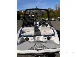 Scarab Boats Scarab 195 Identity
