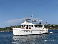 Grand Banks  50