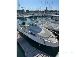 Quicksilver  635 WA Commander