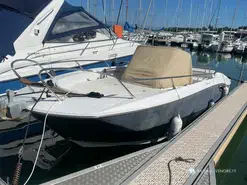 Sessa Marine Key Largo 24