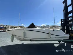 Quicksilver 605 Sundeck