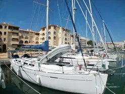 Dufour  425