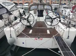 Elan E4