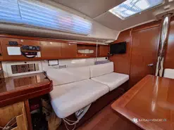 Beneteau Oceanis 40