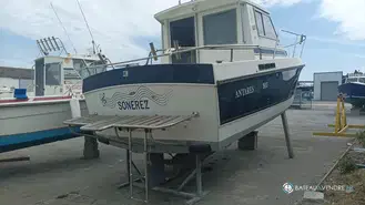 Beneteau Antares 800
