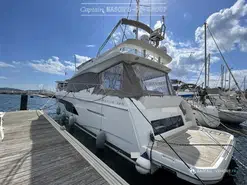 Prestige Yachts  520 Fly