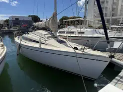 Beneteau First 24