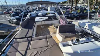 Prestige Yachts  460 Fly