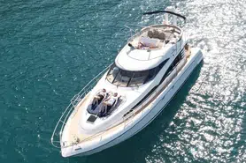 Fairline Squadron 52