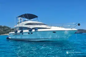 Fairline Squadron 52