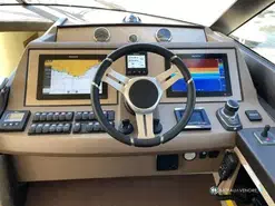 Prestige Yachts  560 Fly