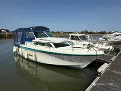 Yachting France Arcoa 830
