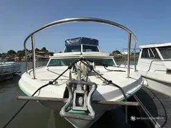 Yachting France Arcoa 830