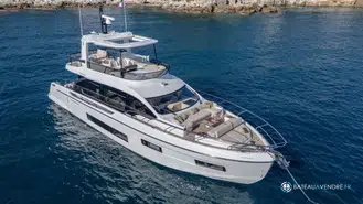 Azimut  62 Fly