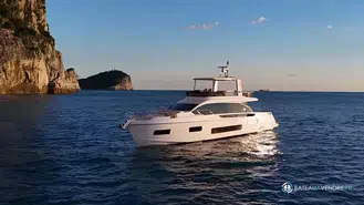 Azimut  62 Fly