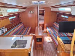Dufour  325