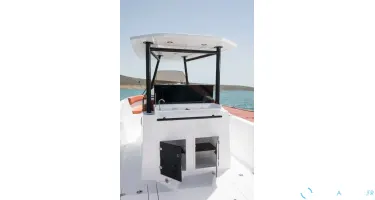 Dromeas Yachts D28 Center Console