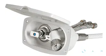 Douche extérieure ovale blanche