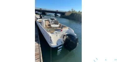 Jeanneau Cap Camarat 6.5 WA