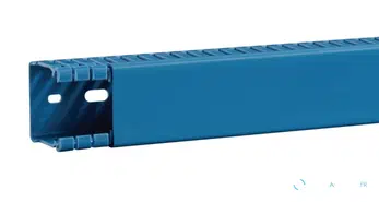 Goulotte de câblage bleue (ouverte)