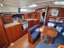 Beneteau Oceanis 411 Celebration
