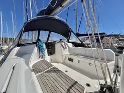 Dufour  40