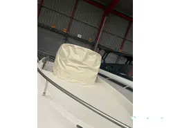 Sessa Marine Key Largo 22 Deck
